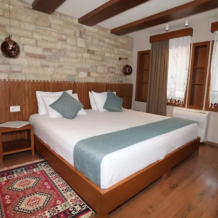 Palorto Traditional Hotel Gjirokastër