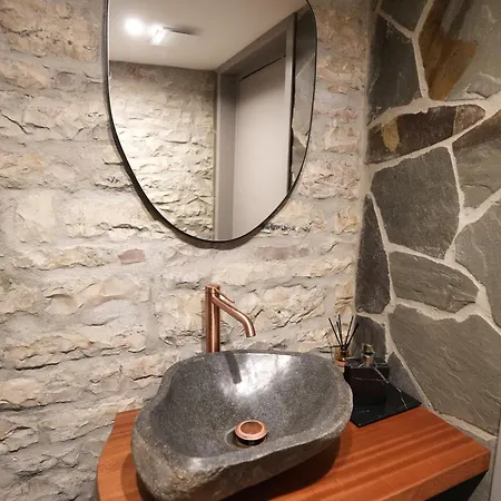 Palorto Traditional Hotel