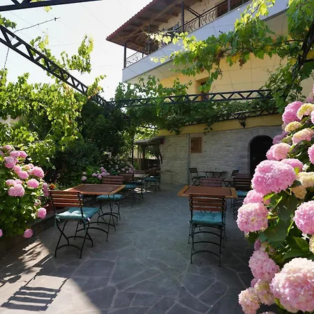 Palorto Traditional Hotel