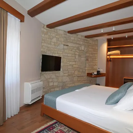 Palorto Traditional 4* Gjirokastër