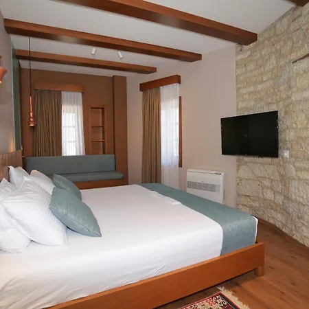 Palorto Traditional Hotel Gjirokastër