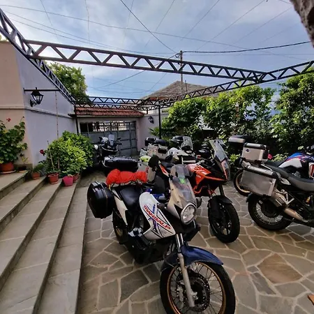 Palorto Traditional Hotel Gjirokaster