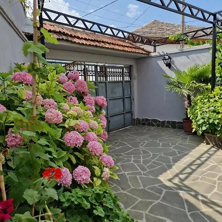 Hotel Palorto Traditional Gjirokaster