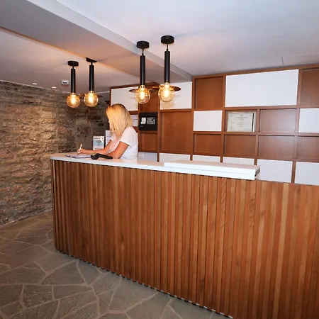 Palorto Traditional Hotel 4*